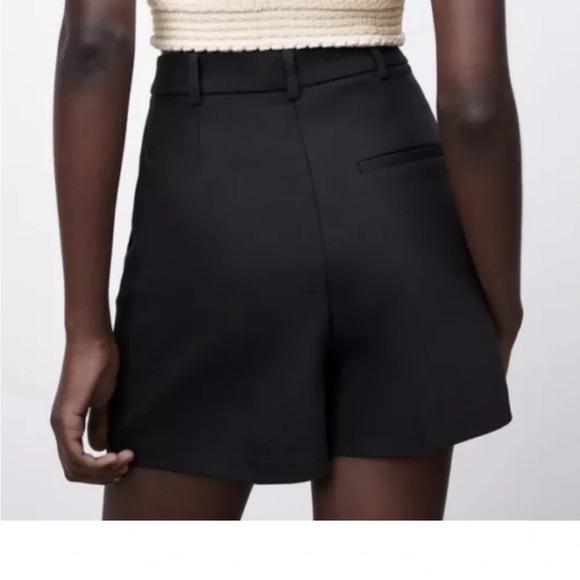 Zara Black High-Waisted Women's Shorts Button Front Small - Picture 2 of 5